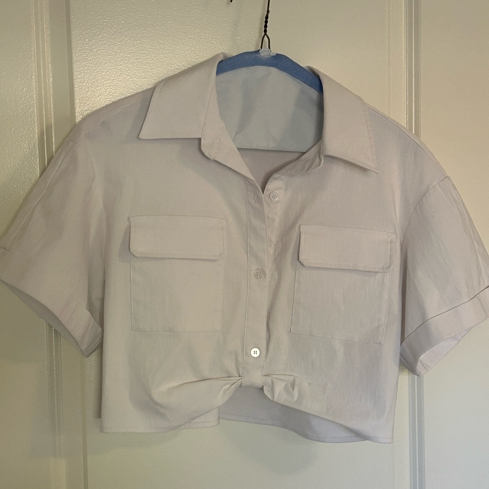 NWOT Antonio melani x Nat Note Frankie Cropped Twisted Blouse